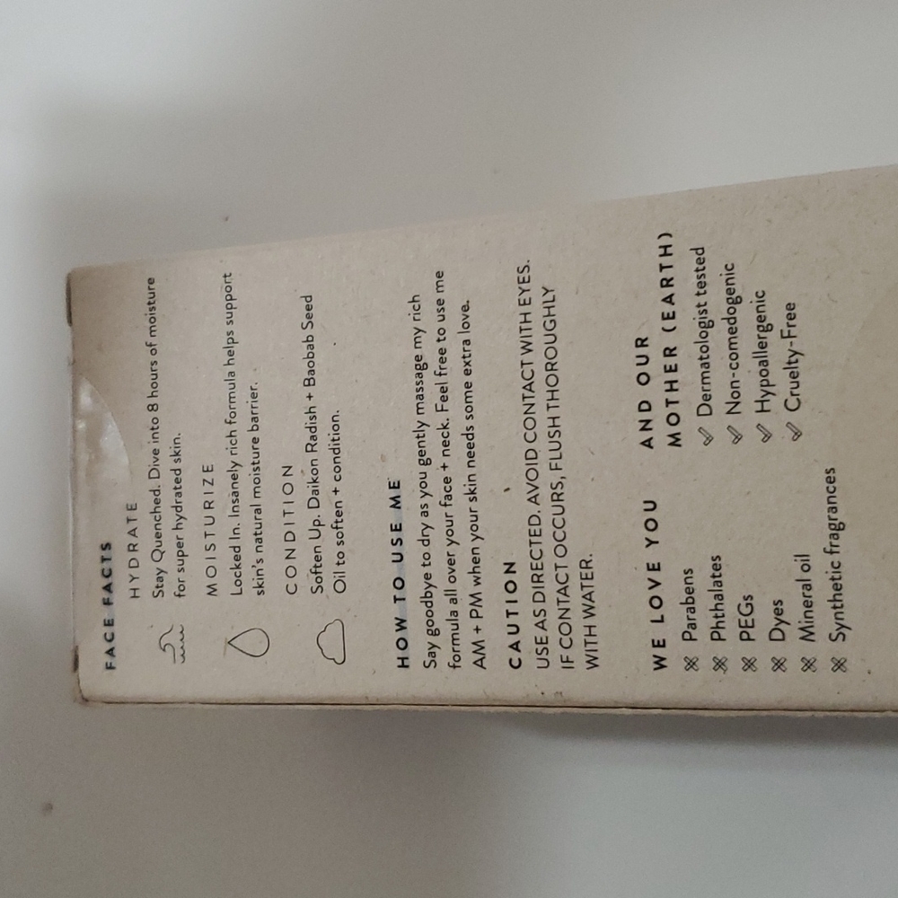 Skincare - Picture 5 of 8